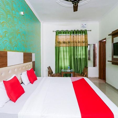 Oyo Hotel City View Nayagaon Екстериор снимка
