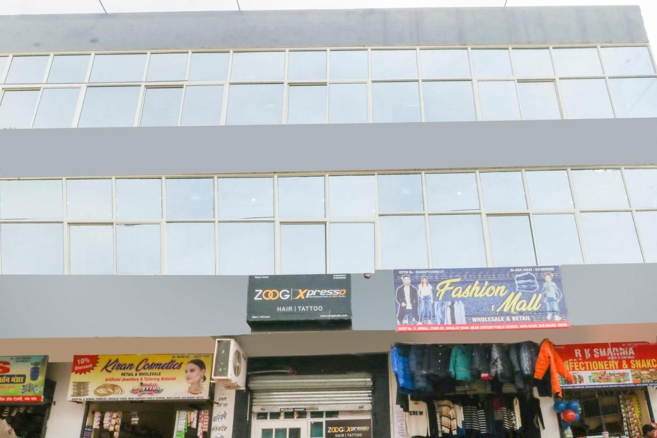 Oyo Hotel City View Nayagaon Екстериор снимка