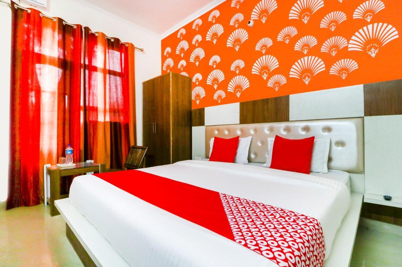Oyo Hotel City View Nayagaon Екстериор снимка